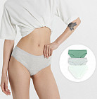 Комплект трусов женских