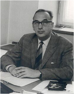 А. В. Бахрах