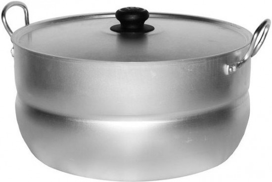 Кастрюля с крышкой