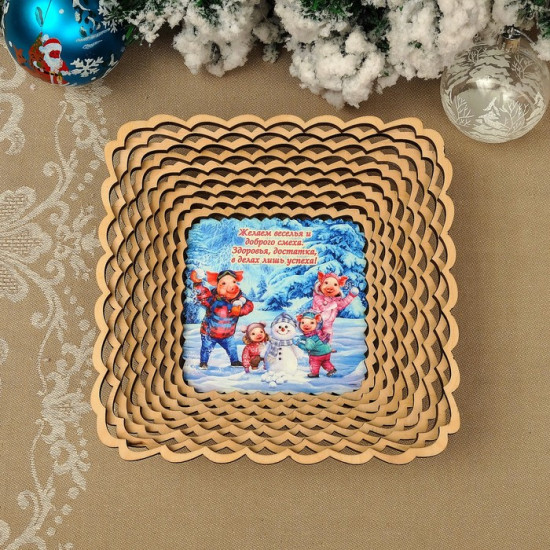 Сухарница «Хрюши играют в снежки»