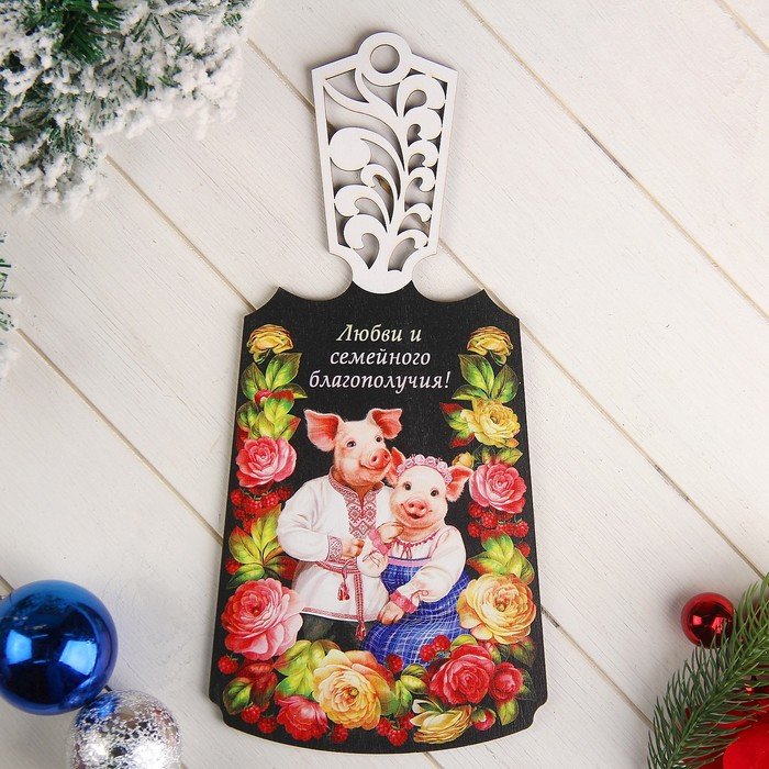 Доска разделочная «Свинки в пионах»