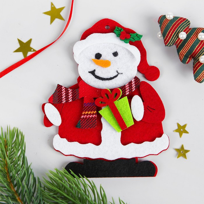 Набор для творчества «Снеговик с подарком»