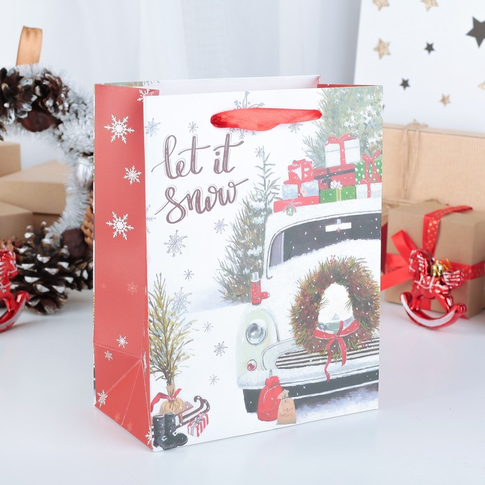 Пакет ламинированный «Пусть снег идёт», люкс | Новогоднее ассорти