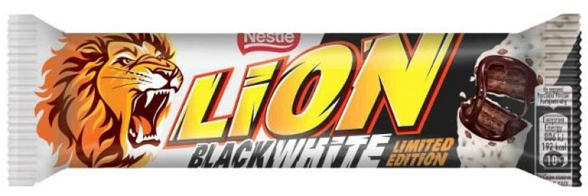 Батончик вафельный Lion «Black&White» | Nestle
