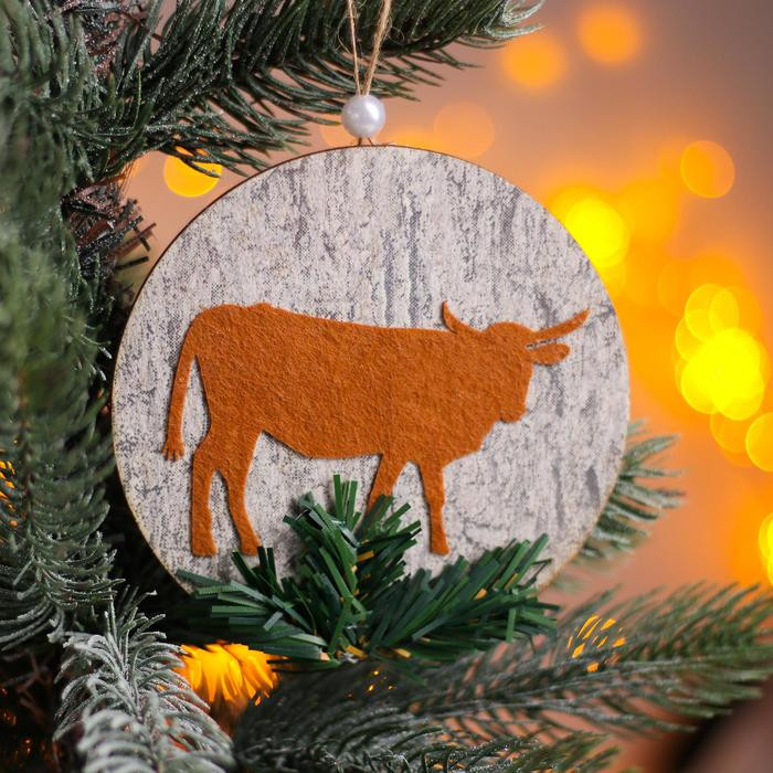 Подвеска новогодняя «Коровка»