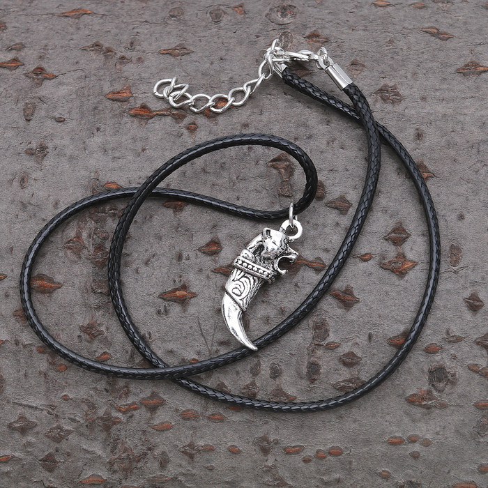 Кулон «Клык тигра» | Защитник | Queen Fair