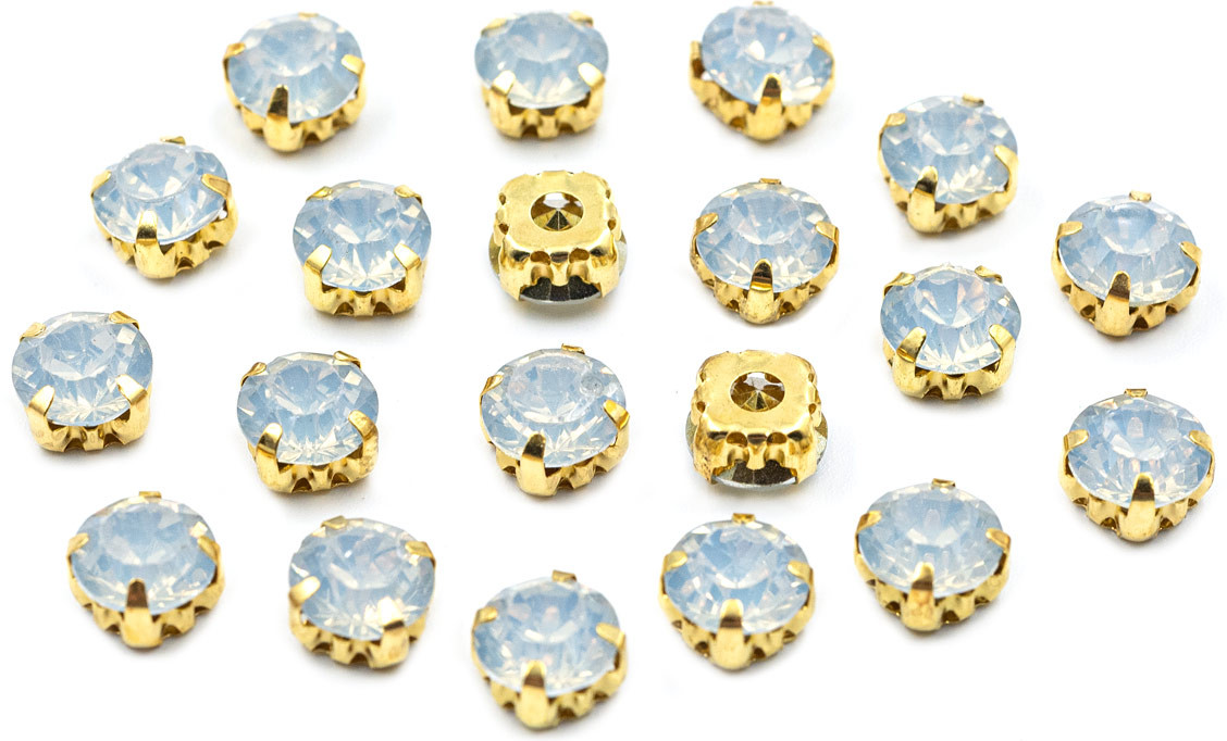 Стразы хрустальные в цапах | Астра