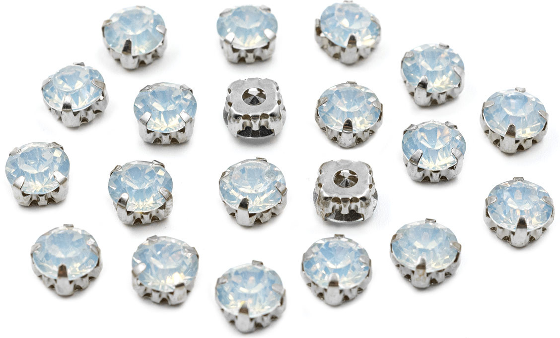 Стразы хрустальные в цапах | Астра