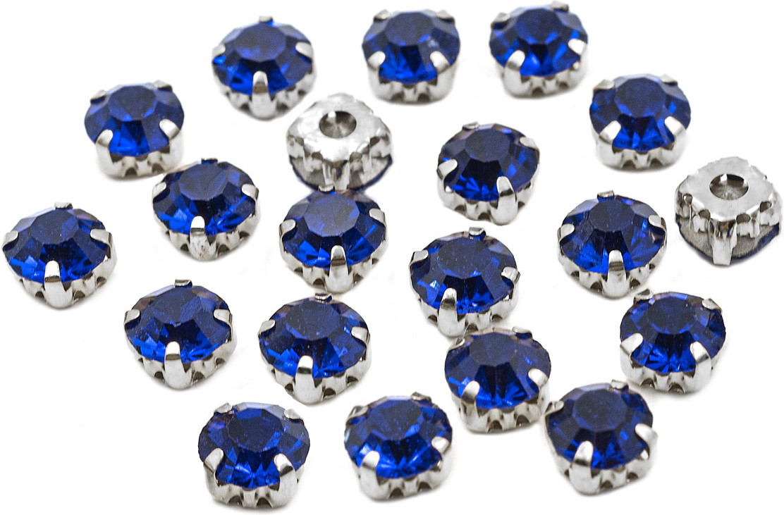 Стразы хрустальные в цапах | Астра