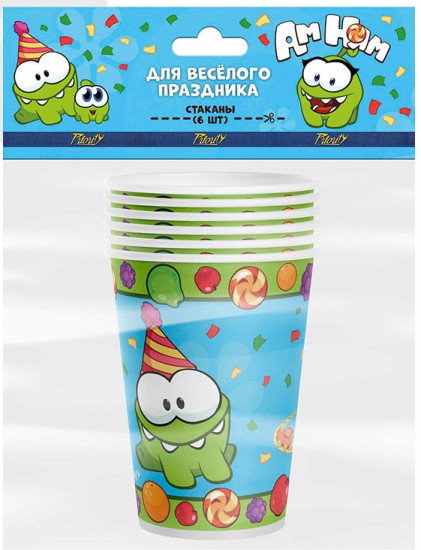 Набор бумажных стаканов