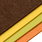 коричневый