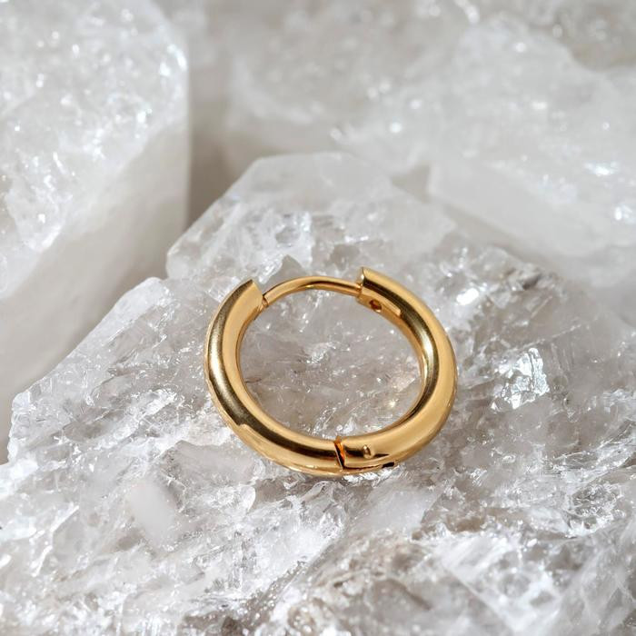 Пирсинг в ухо | Queen Fair