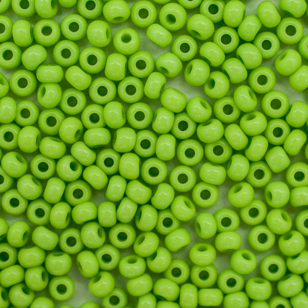 Бисер непрозрачный, цвет 53410 светло-салатовый | Preciosa