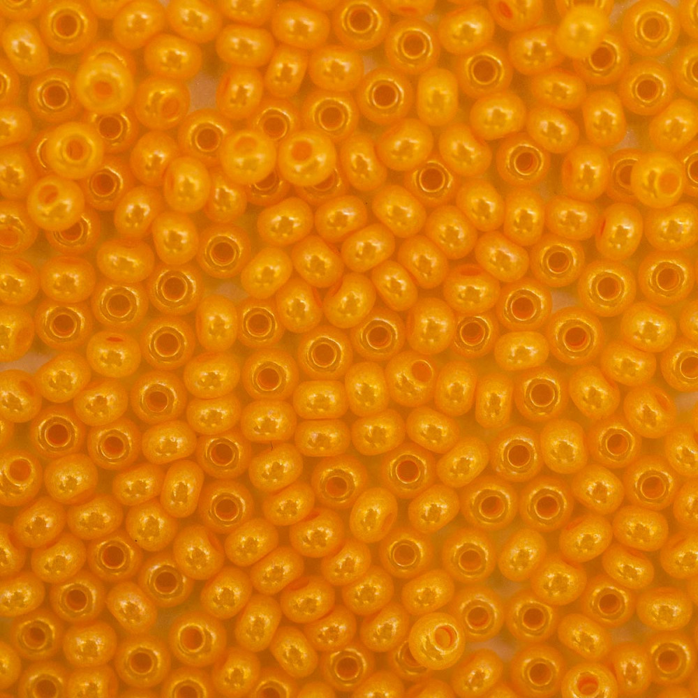 Бисер алебастр, цвет 17383 солнечный желтый | Preciosa