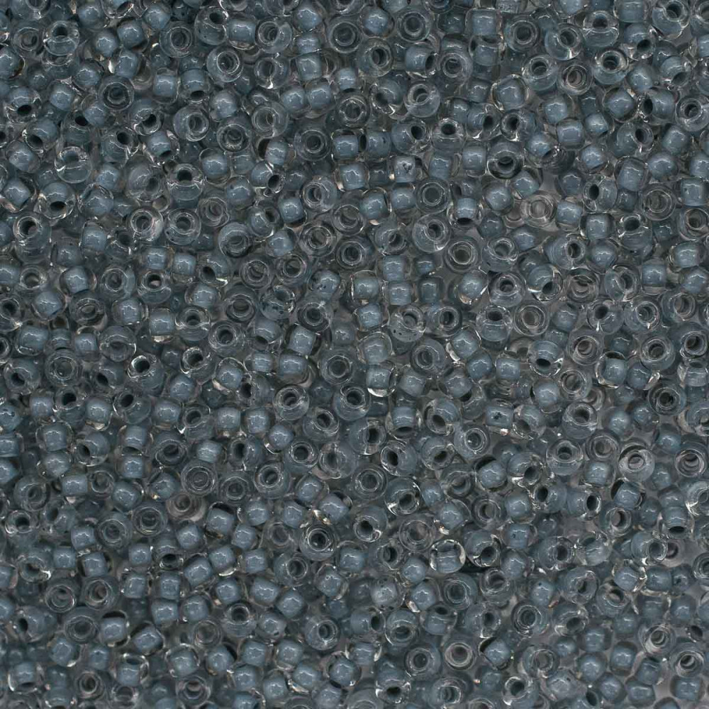 Бисер прозрачный с цветным центром, цвет 38342 светло-серый | Preciosa