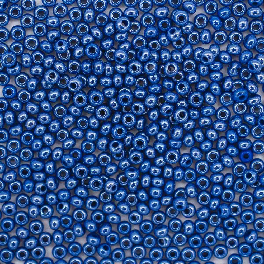 Бисер непрозрачный блестящий, цвет 38050 синий | Preciosa