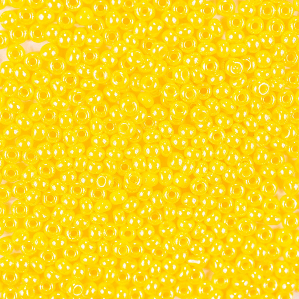 Бисер непрозрачный блестящий, цвет 88110 желтый | Preciosa