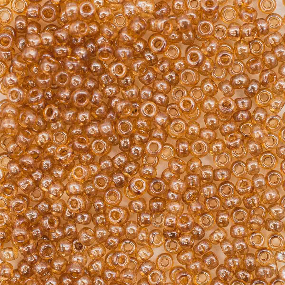 Бисер прозрачный блестящий, цвет 48018 бежевый с темно-янтарным оттенком | Preciosa