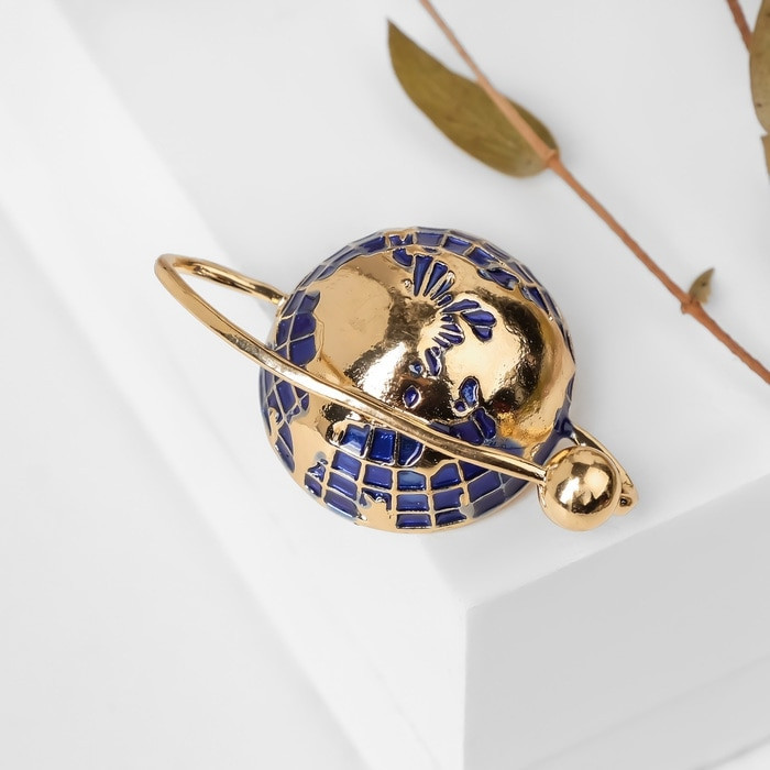 Брошь «Планета Земля» | 1 Сентября | Queen Fair