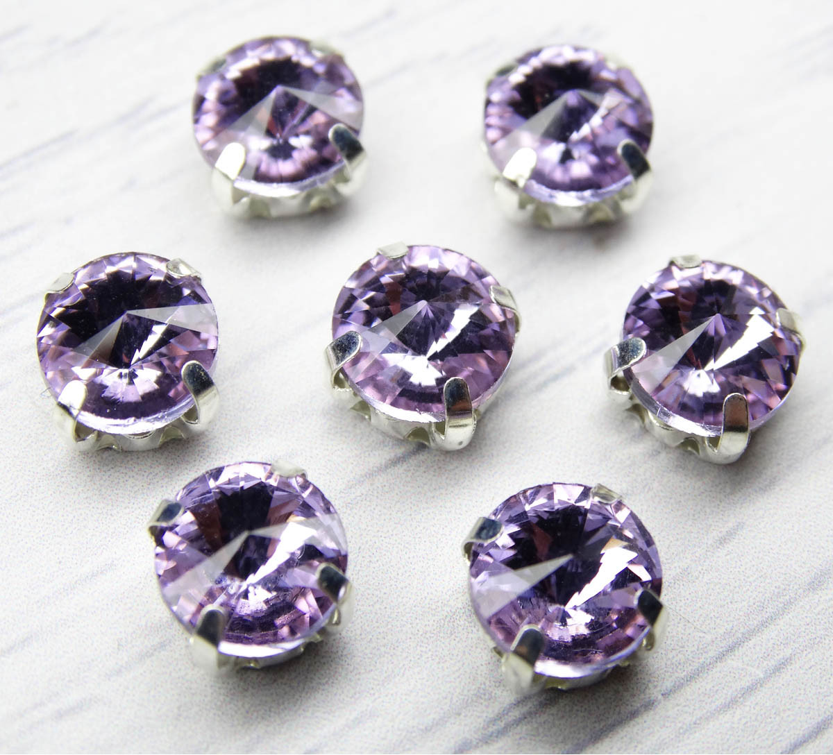 Стразы хрустальные в цапах | Astra&Craft