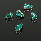 изумрудный