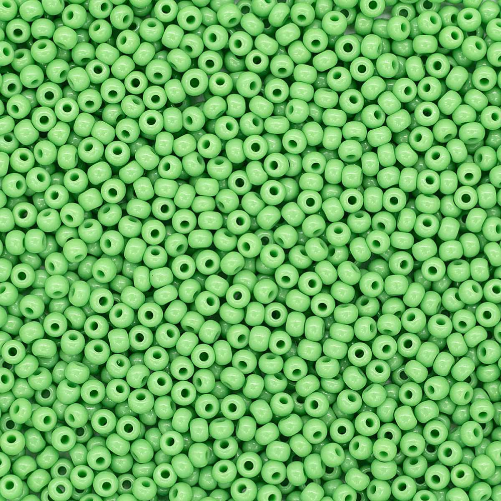 Бисер непрозрачный, цвет 53210 светло-зеленый | Solgel | Preciosa