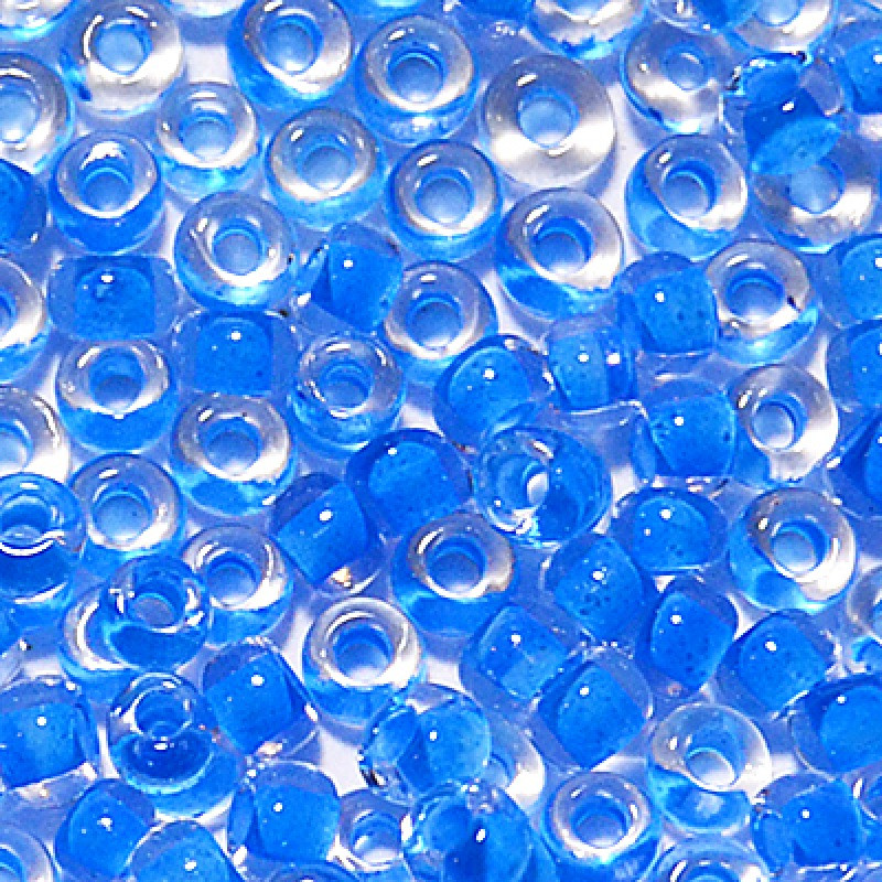 Бисер кристально-прозрачный с цветным прокрасом, цвет 38336 голубой | Preciosa
