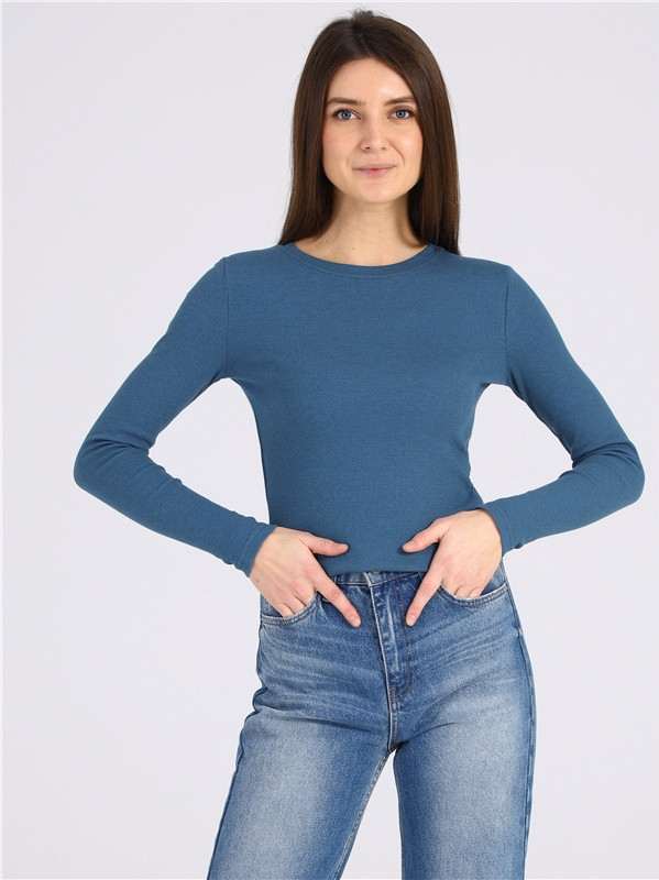 Лонгслив женский | Бенефис | Апрель