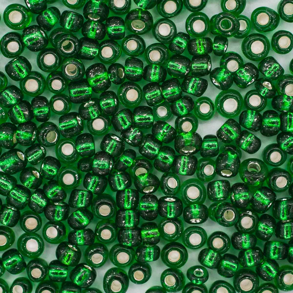 Бисер прозрачный с серебристым центром, цвет 27В зеленый | Astra&Craft