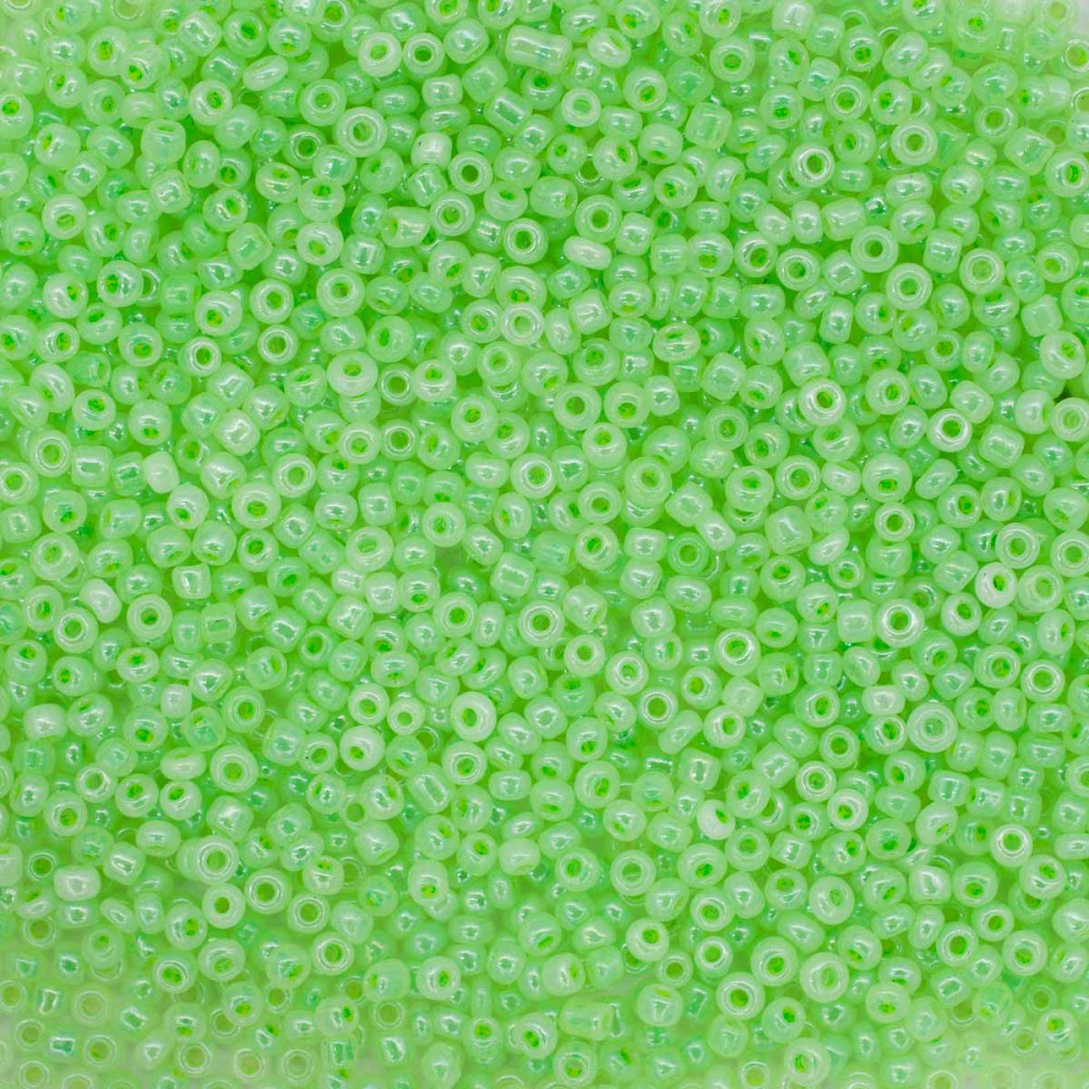Бисер жемчужный, цвет 144 зелёный | Astra&Craft