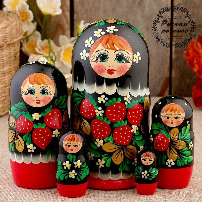 Набор матрёшек «Земляничка»