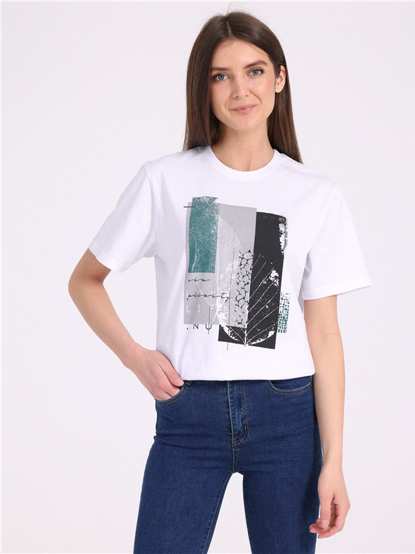 Футболка женская | Бенефис | Апрель