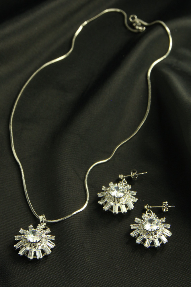 Комплект украшений | Wisell