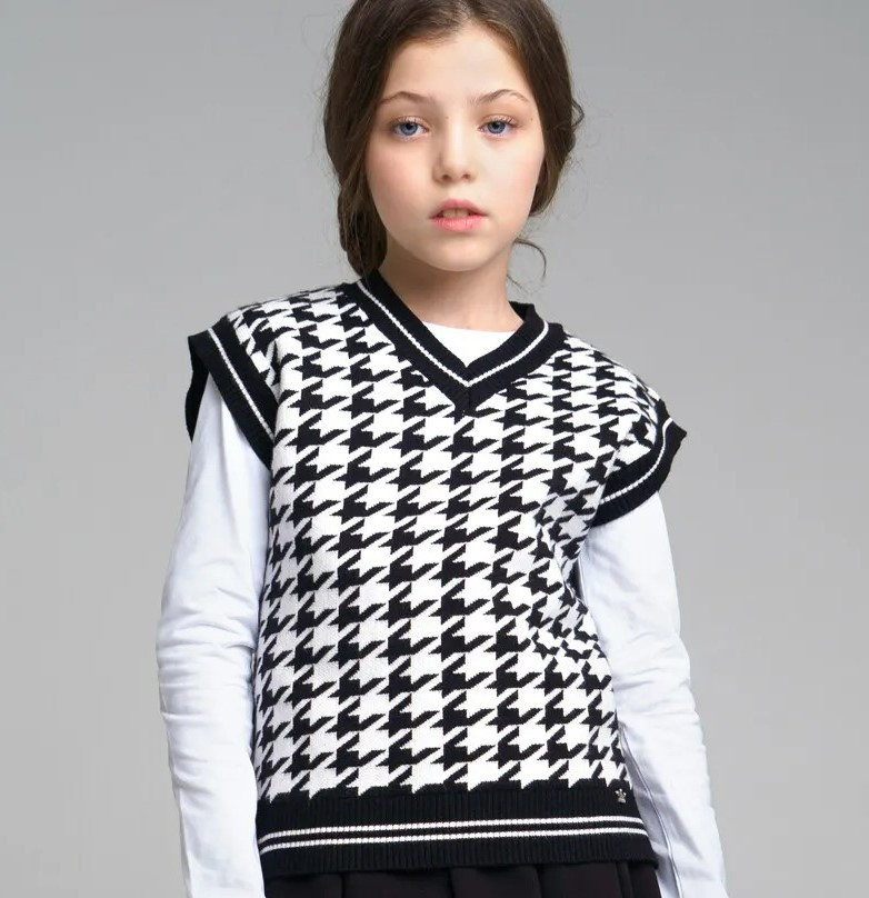 Жилет для девочек | College style | PlayToday