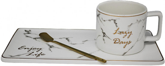 Чашка с блюдцем и ложкой