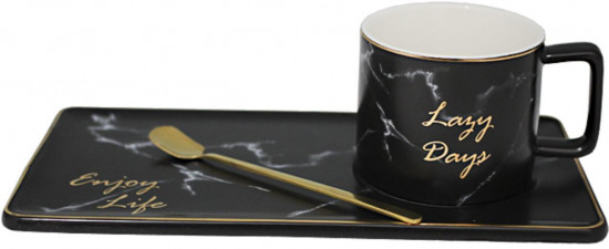 Чашка с блюдцем и ложкой