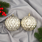 золотистый