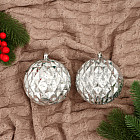 серебристый