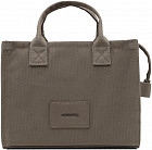 бежево-коричневый