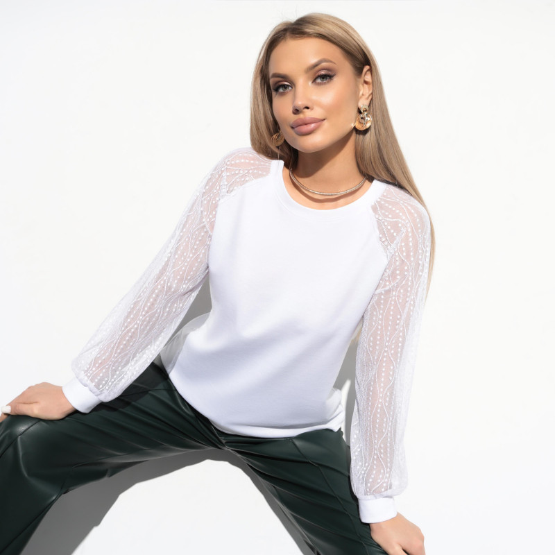 Свитшот женский «Волнующе красива» | Charutti