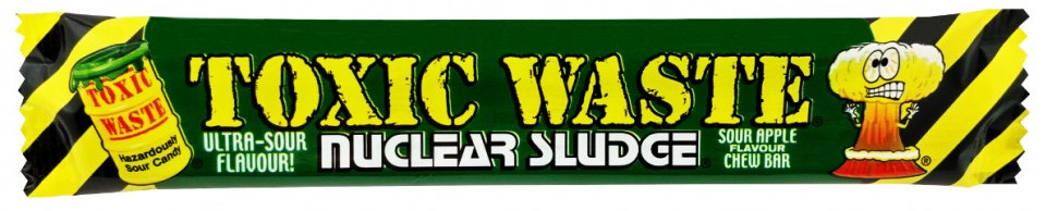 Жевательная конфета кислая со вкусом зеленого яблока «Nuclear sludge Bar» | Toxic Waste