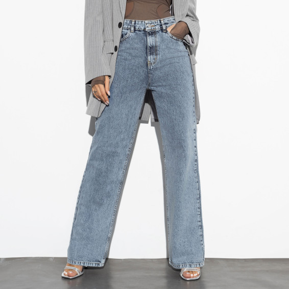 Джинсы женские «Modena, medium blue» | Charutti