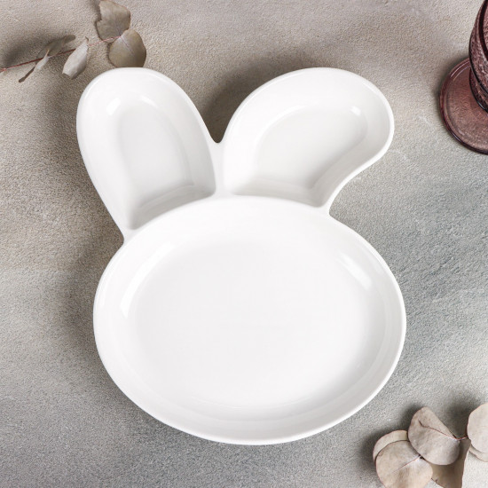 Блюдо с двумя соусниками