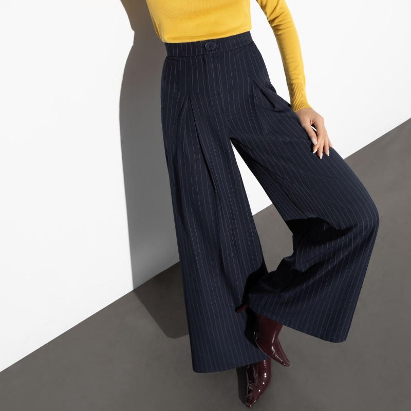 Брюки женские «Фирменный знак леди классик» | Charutti