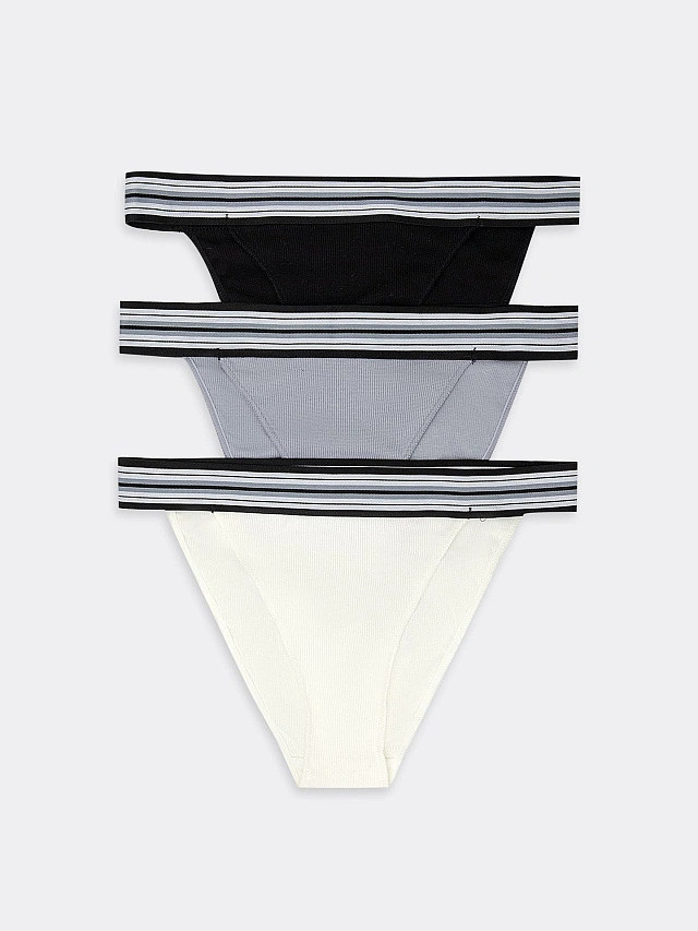 Комплект трусов женских | Mark Formelle