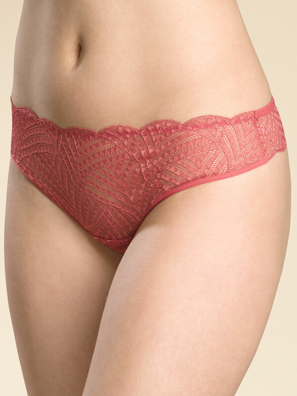 Трусы-стринг кружевные женские | Pelican