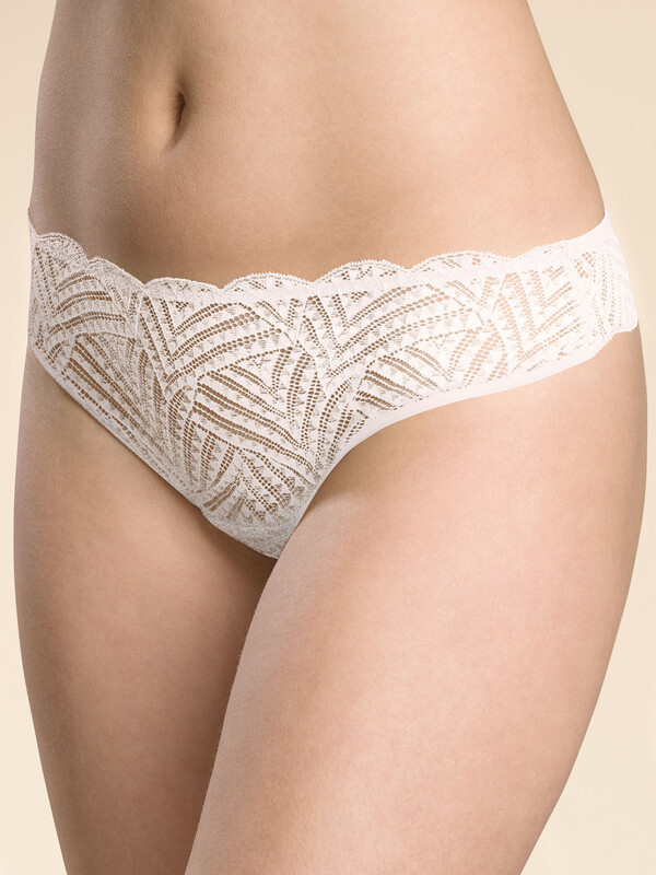 Трусы-стринг кружевные женские | Pelican