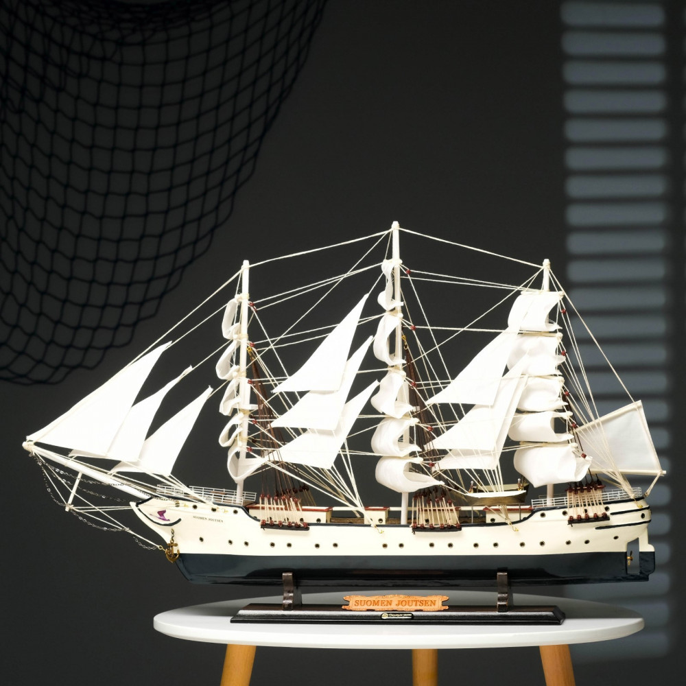 Корабль сувенирный «Витязь» | 23 Февраля