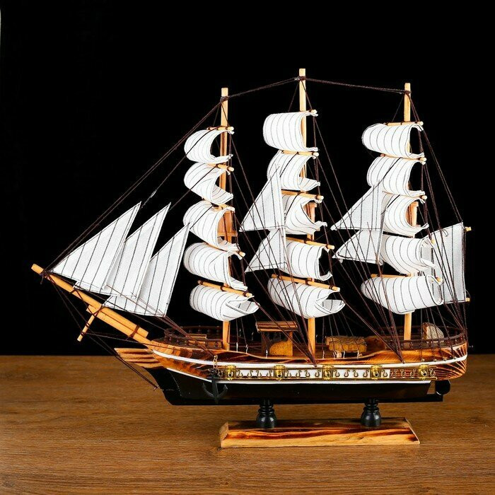 Корабль сувенирный «Атаго» | ИнтерPresent