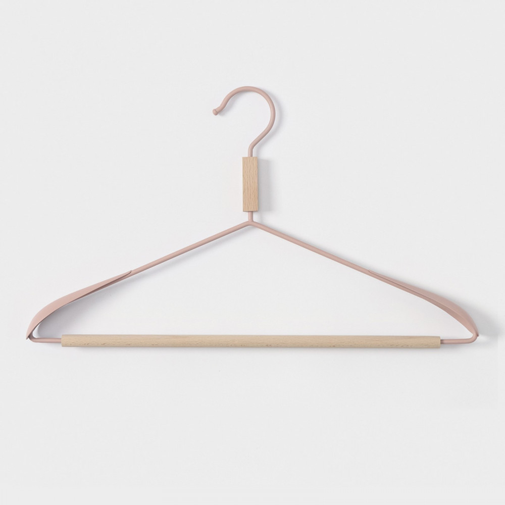 Вешалка для одежды с усиленными плечиками | LaDо́m Laconique | LaDо́m